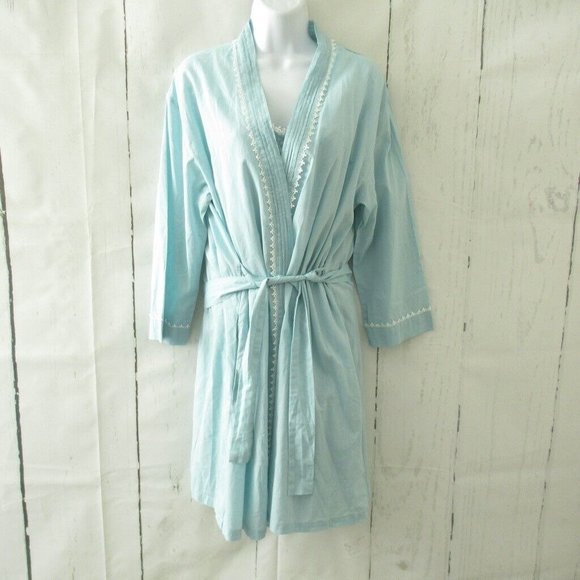 Eileen West Intimates & Sleepwear Eileen West Nightgown Robe Set S